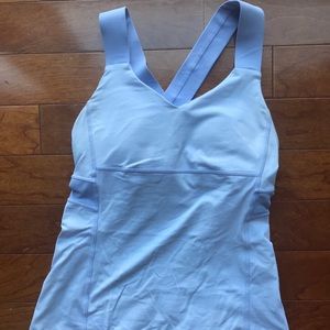 Lululemon lavender workout top size 4